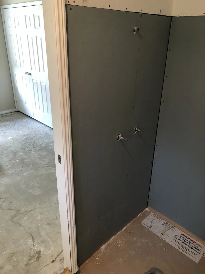 Ensuite during the Erina renovation