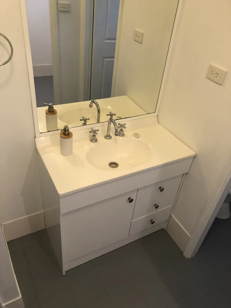 Ensuite vanity before renovation in Castle Hill