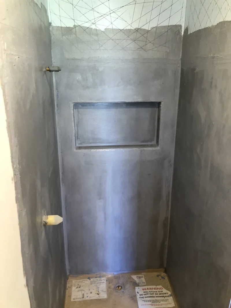 Waterproofed shower and recessed niche during the Umina renovation